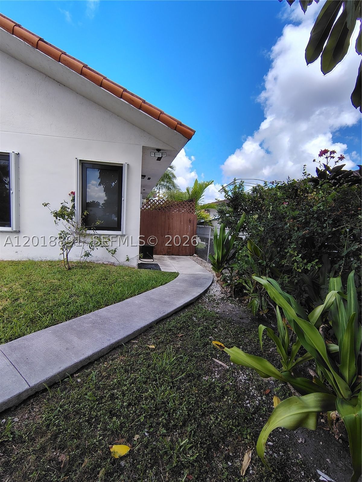 1100 SW 88th Ave