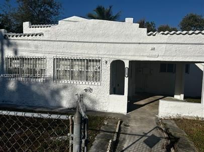 7714 NW 5th Ave