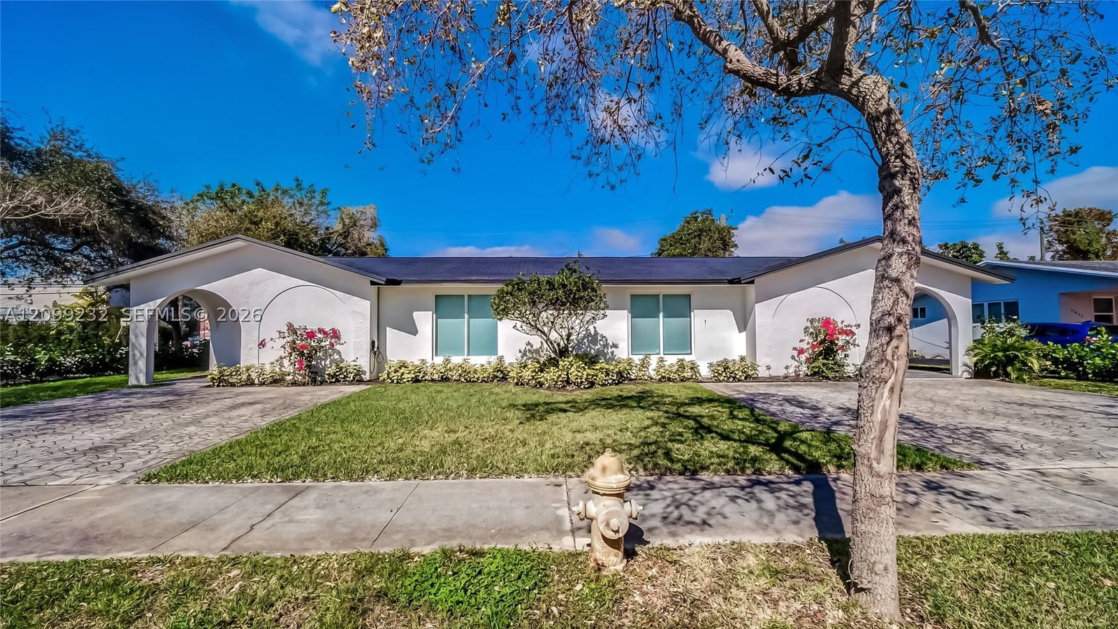 11690 SW 81st Rd