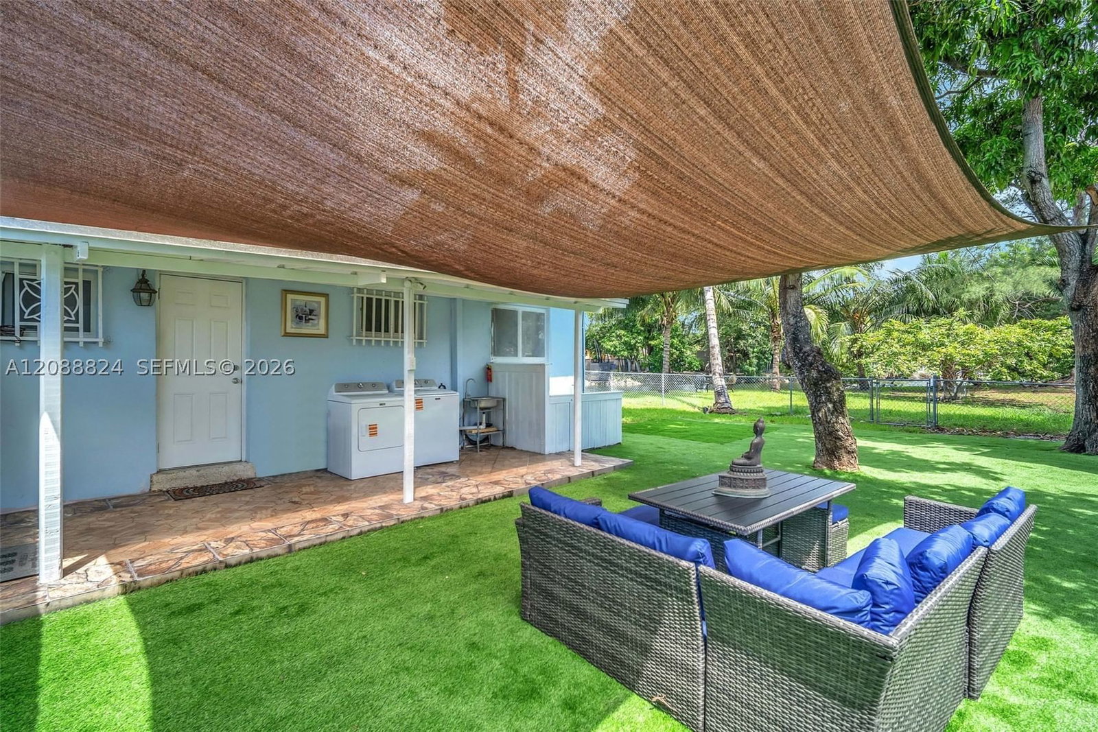 1255 NW 32nd Ct