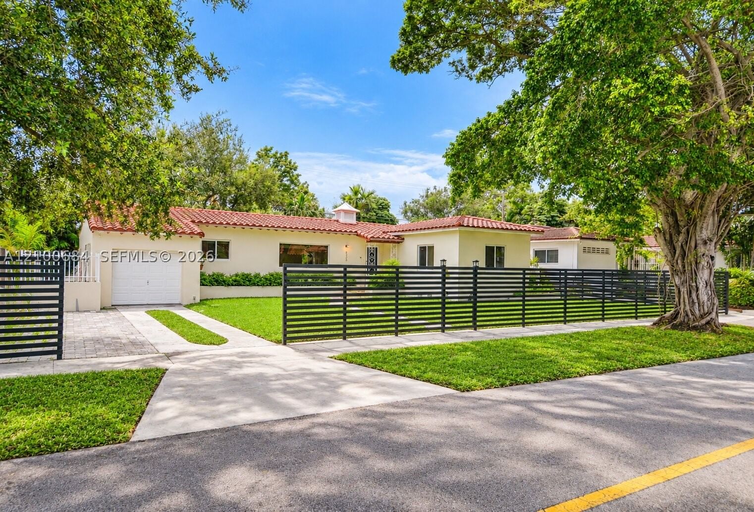 535 SW 39th Ave