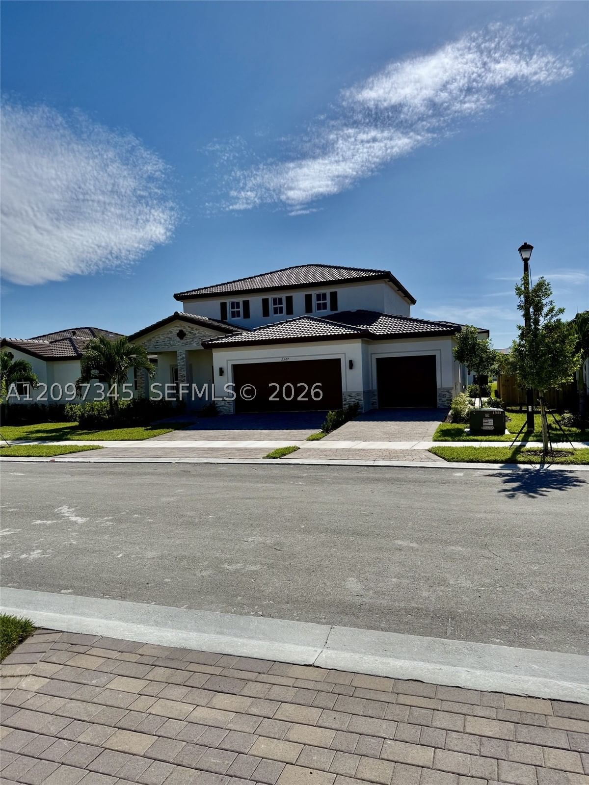 2987 SE 25th Ave