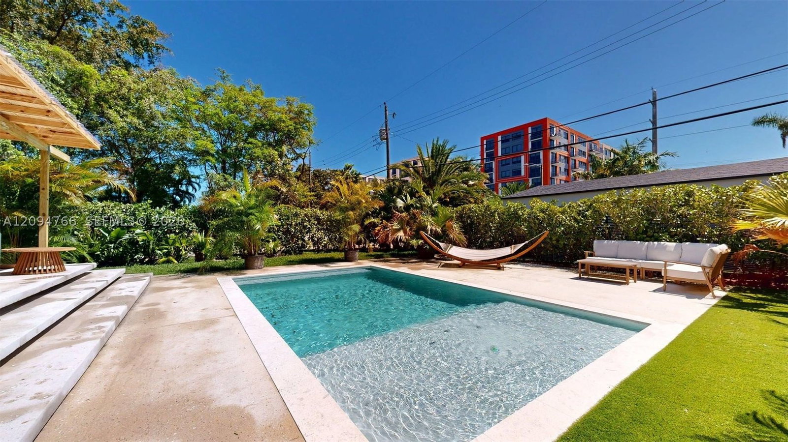3800 NW 12th St